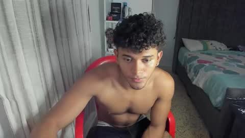 Snapshot of fox_evans chatting on 02.05.26 Fox online show from 02.05.26