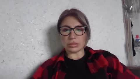 Snapshot of fox_red_lady7 chatting on 02.18.26 fox_red_lady7 online show from 02.18.26