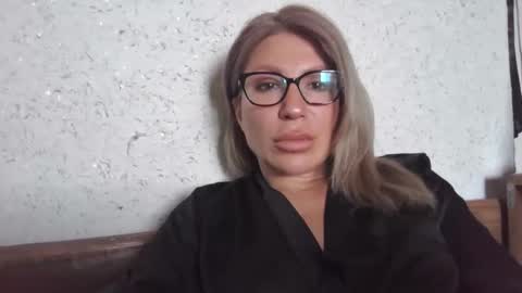 Snapshot of fox_red_lady7 chatting on 03.27.26 fox_red_lady7 online show from 03.27.26