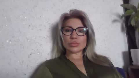 Snapshot of fox_red_lady7 chatting on 03.31.26 fox_red_lady7 online show from 03.31.26