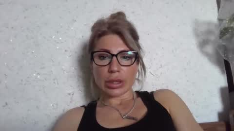 Snapshot of fox_red_lady7 chatting on 04.03.26 fox_red_lady7 online show from 04.03.26