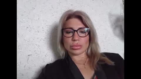 Snapshot of fox_red_lady7 chatting on 04.06.26 fox_red_lady7 online show from 04.06.26