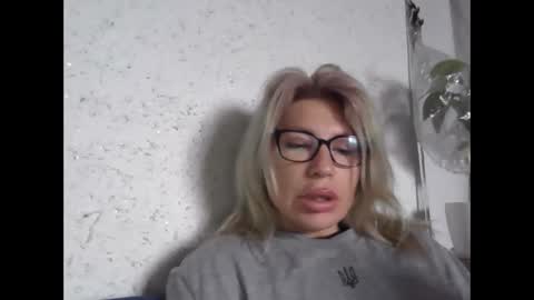 Snapshot of fox_red_lady7 chatting on 04.08.26 fox_red_lady7 online show from 04.08.26