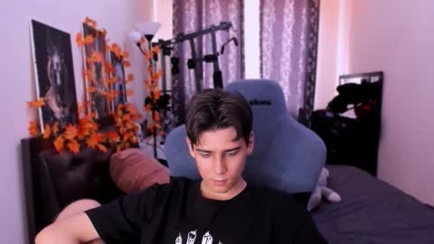 Foxicfu online show from 11.16.25