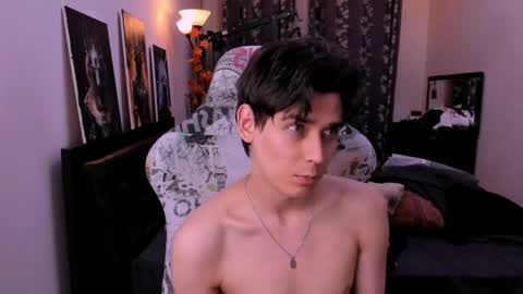 Foxicfu online show from 04.22.26