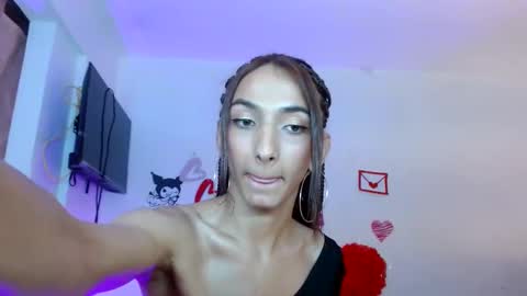 Snapshot of foxkatty69 chatting on 02.18.25 Katty online show from 02.18.25