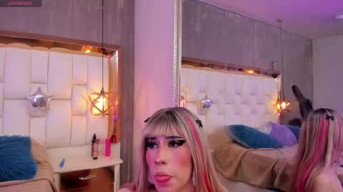 Foxxy  online show from 04.16.26