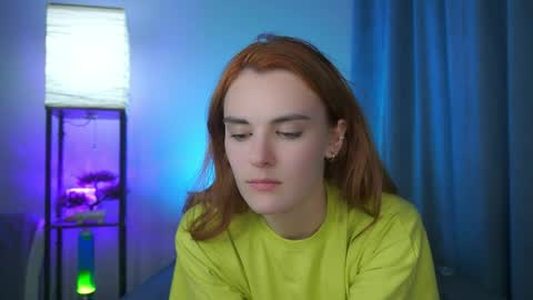 Snapshot of foxy_cute4you chatting on 05.03.26 Eva online show from 05.03.26