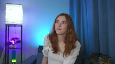 Snapshot of foxy_cute4you chatting on 05.05.26 Eva online show from 05.05.26
