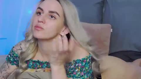 Foxy Kimmi online show from 03.14.26