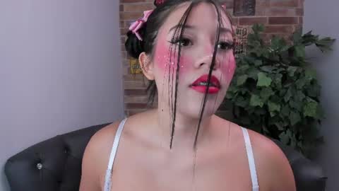 Loren online show from 07.02.26