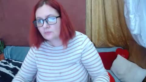 Snapshot of foxydesiree chatting on 05.02.26 foxydesiree online show from 05.02.26
