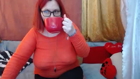Snapshot of foxydesiree chatting on 05.03.26 foxydesiree online show from 05.03.26