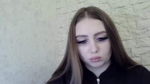 Snapshot of foxyflaree chatting on 11.29.25 Alice online show from 11.29.25