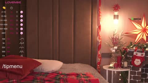 foxylovesyou online show from 12.21.24