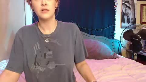 Snapshot of foxymalloryknoxy69 chatting on 07.08.26 Mallory Koxx online show from 07.08.26