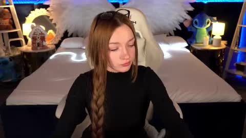 Maya online show from 12.04.25