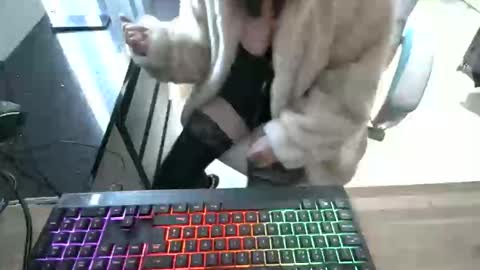 foxyroxy122 online show from 03.18.26