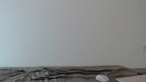 Snapshot of fragilemasochist chatting on 01.27.25 Angel online show from 01.27.25