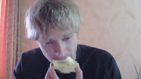 Snapshot of frame_tamer888 chatting on 05.31.26 frame_tamer888 online show from 05.31.26