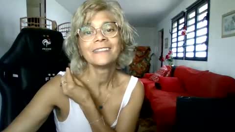 francelune online show from 12.28.24