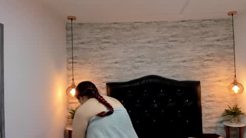 Snapshot of francesca_bbw chatting on 05.03.26 online show from 05.03.26