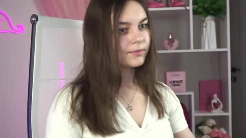 Snapshot of francescacavaliere chatting on 04.25.26 Francesca online show from 04.25.26
