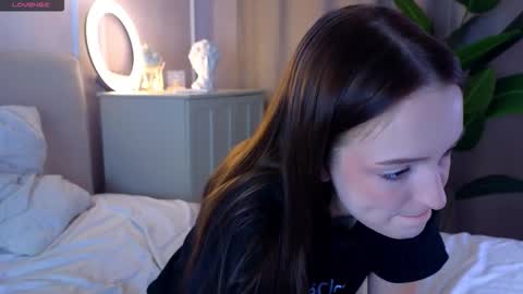 Marybrown eye Katy gray eye online show from 02.26.26