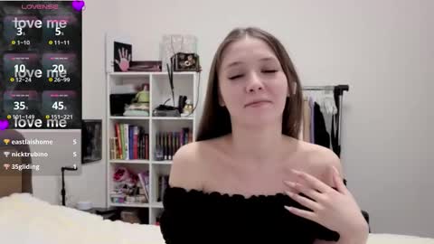 Francis online show from 03.04.26