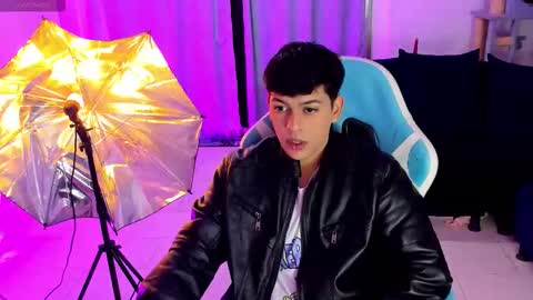 frank online show from 11.24.25