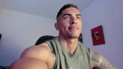 Snapshot of franco_ruiz_ chatting on 03.18.26 franco online show from 03.18.26