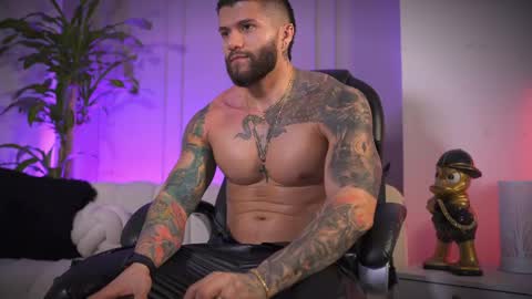 Frank Farrell. Hey remember to give me a thumbs up Ty online show from 04.01.26