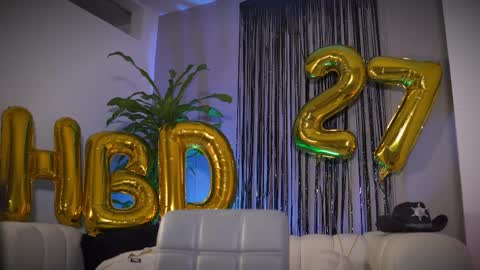 Frank Farrell. Hey remember to give me a thumbs up Ty online show from 04.10.26