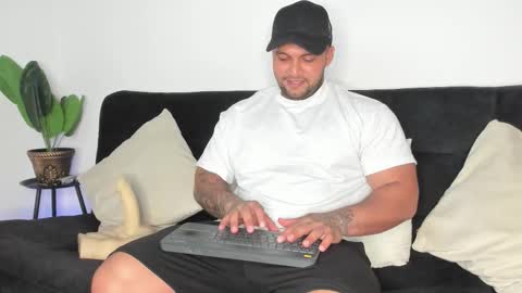 frank online show from 12.05.25