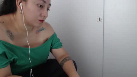 Snapshot of fransheska1_4 chatting on 02.23.26 fransheska and Dimytri online show from 02.23.26