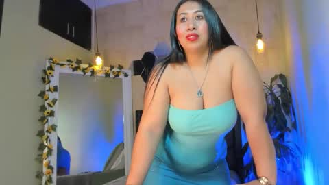 Snapshot of fransheska_mon chatting on 05.05.26 Fransheska online show from 05.05.26