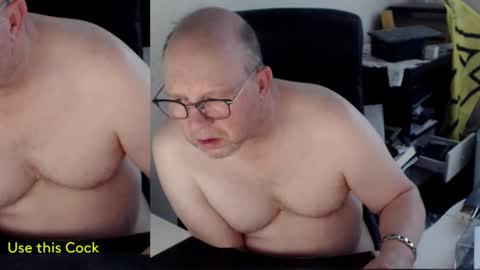 Snapshot of fransje_ chatting on 02.26.25 Fransje online show from 02.26.25