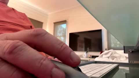 franzmontyhe online show from 10.13.25