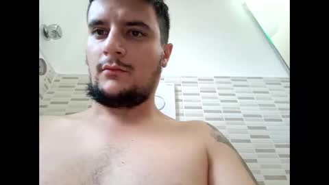 Snapshot of fraromeo2 chatting on 10.08.25 fraromeo2 online show from 10.08.25