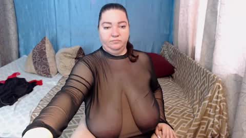 frau_becky online show from 02.23.25