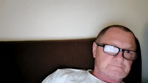 Snapshot of frauenfeind1 chatting on 05.31.26 Wolfi online show from 05.31.26