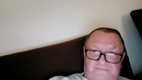 Snapshot of frauenfeind1 chatting on 06.06.26 Wolfi online show from 06.06.26