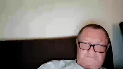 Snapshot of frauenfeind1 chatting on 06.08.26 Wolfi online show from 06.08.26