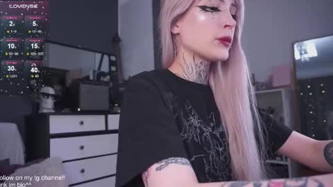 Asya UwU   online show from 09.18.25