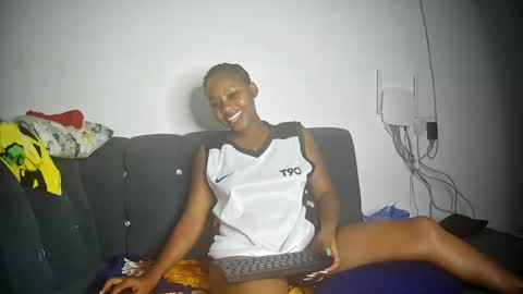 freakyLucy online show from 01.23.25