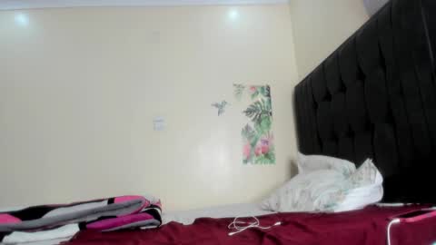 Snapshot of freaky_bad_girl chatting on 03.06.25 Sandra online show from 03.06.25