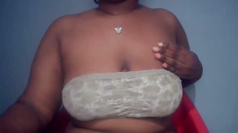 freaky slut5 online show from 01.14.26