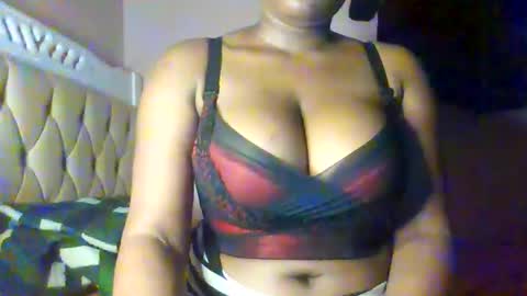 Snapshot of freakybabe458235 chatting on 03.10.26 freakybabe458235 online show from 03.10.26
