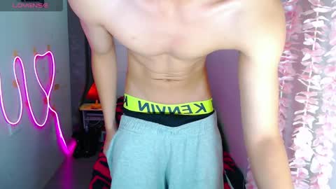 Mark online show from 04.29.26