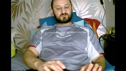 Snapshot of fred4games77 chatting on 12.17.25 fred online show from 12.17.25